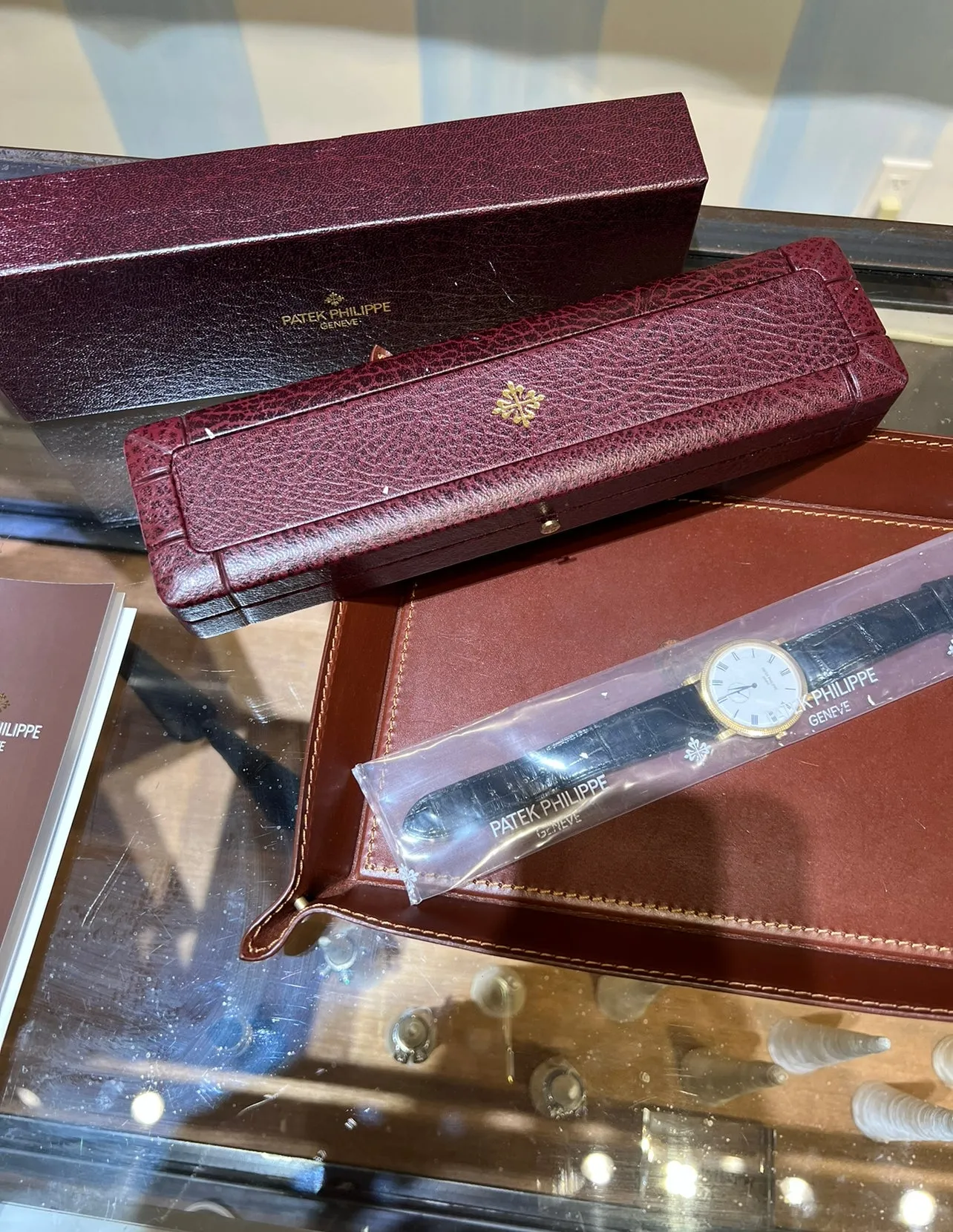 2009 NOS Patek Philippe Calitrava ref 5119J-001 36mm