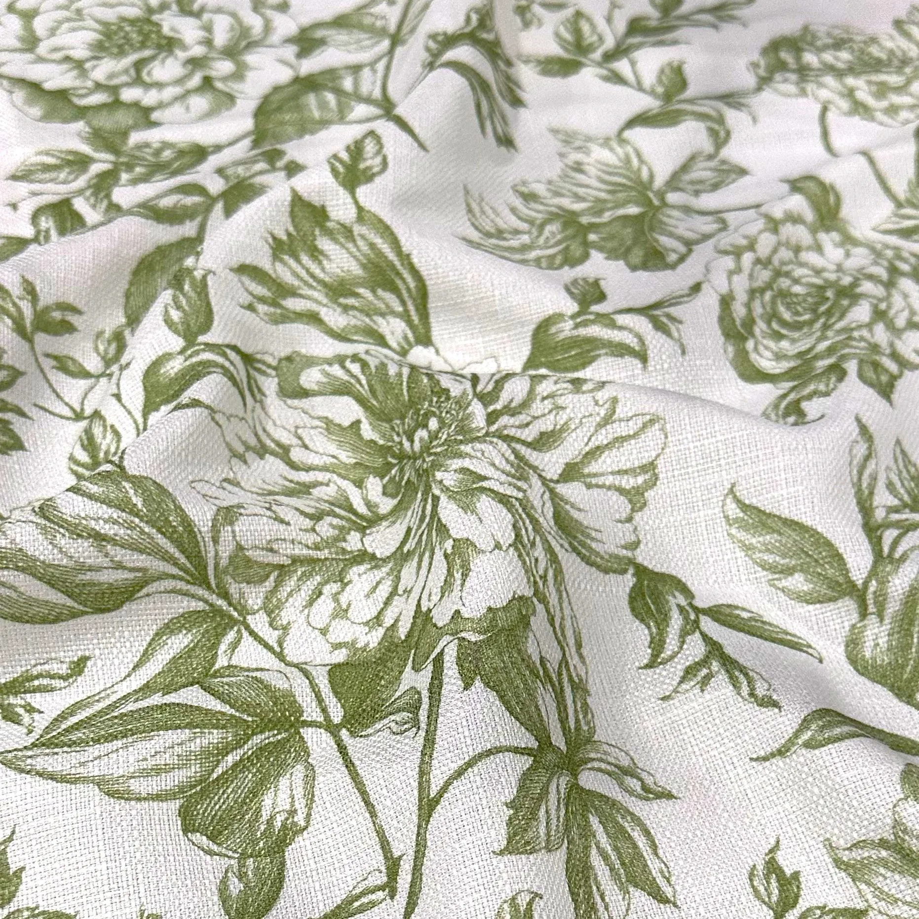 Artistry Bloom Table Linen in Sage