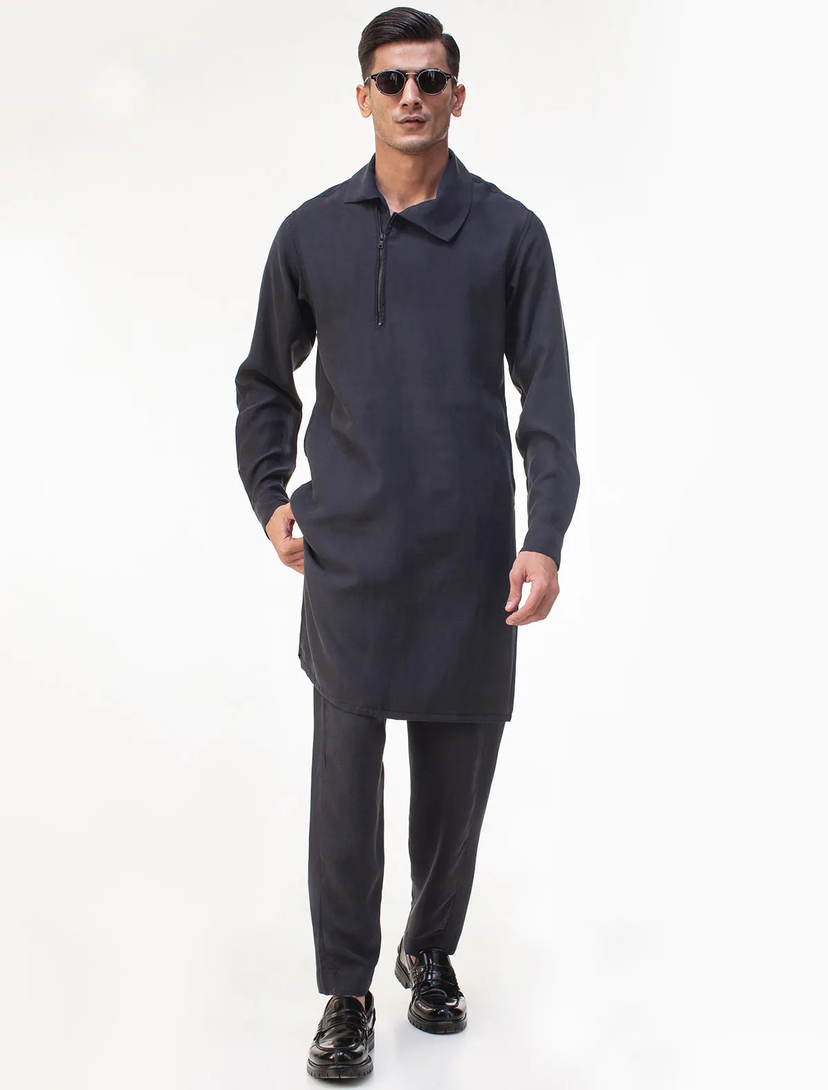 CHARCOAL GRAY FALL COLLAR KURTA PAJAMA