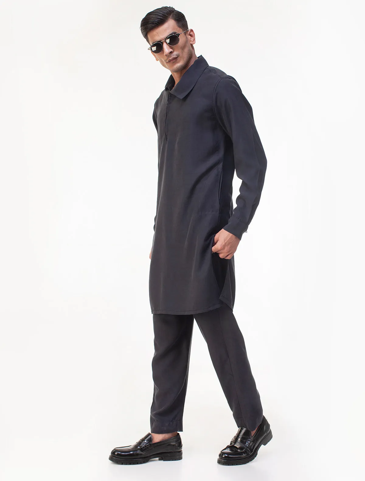 CHARCOAL GRAY FALL COLLAR KURTA PAJAMA