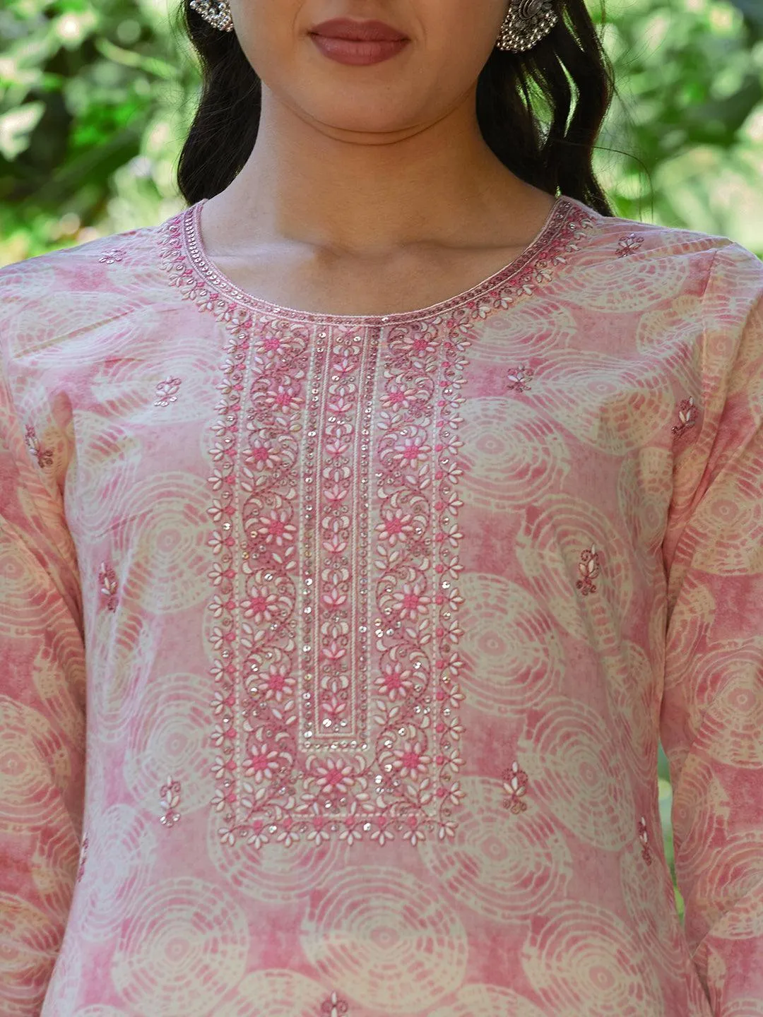 Geometric Abstract Printed & Embroidered Straight Fit Kurta - Pink