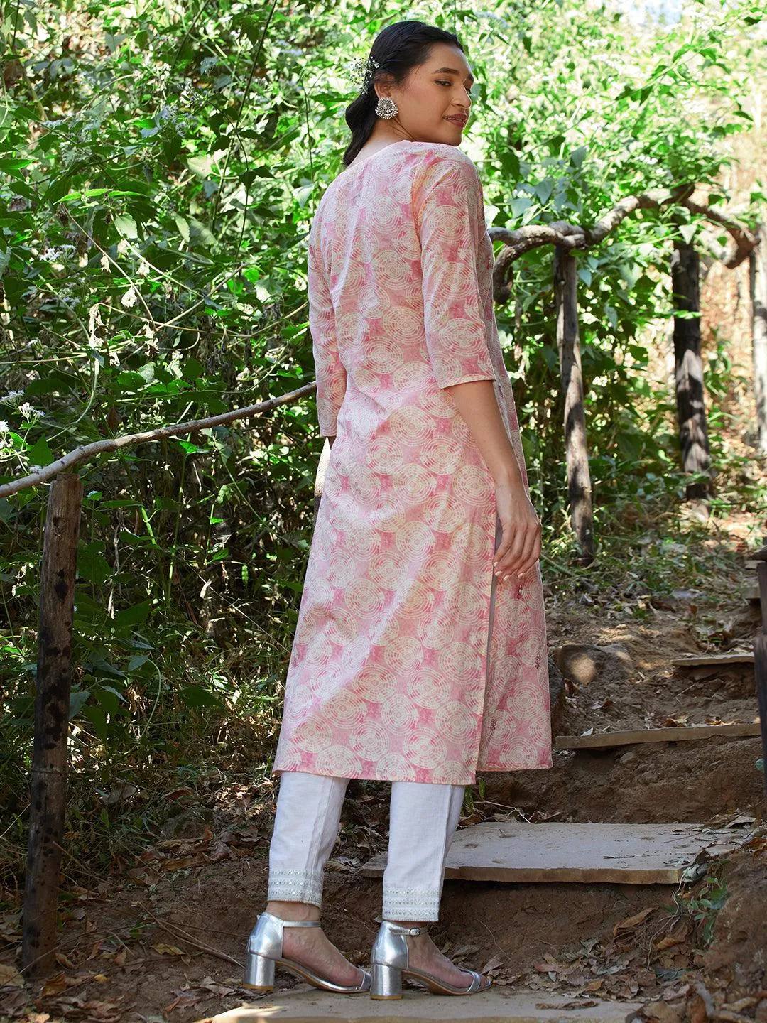 Geometric Abstract Printed & Embroidered Straight Fit Kurta - Pink