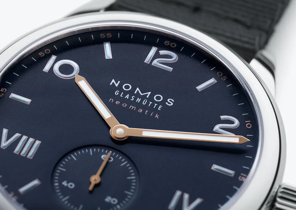 NG Watch Club Campus NeoMTik 39 Midnight Blue Sapphire Crystal