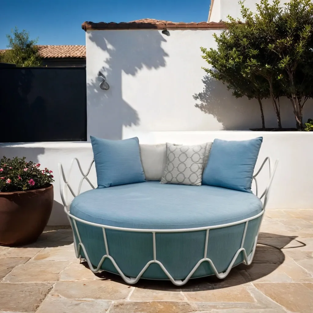 Outdoor Circular Daybed with Cushions