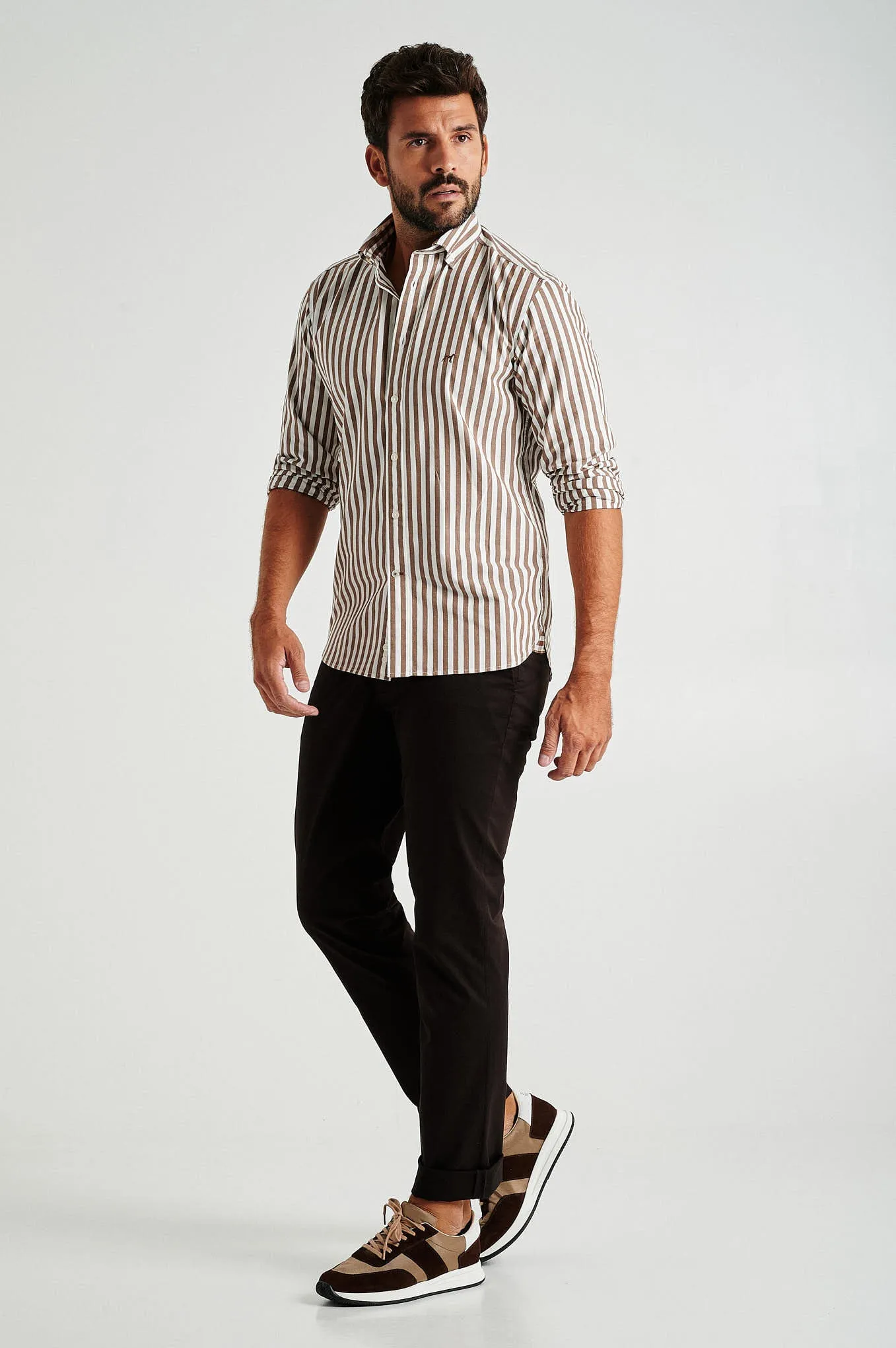 Regular fit comfort stretch basic chino